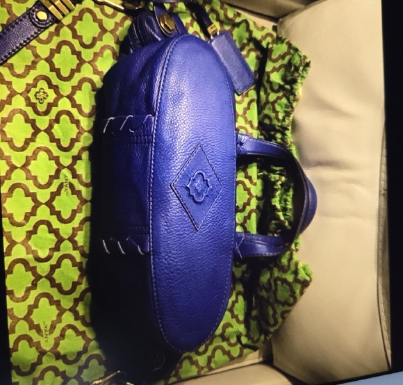 orYANY Cassie Navy Blue Medium Convertible Handbag - Picture 4 of 11